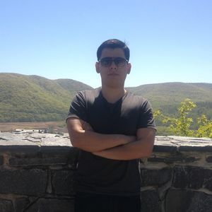 Meet your Posher, Andres